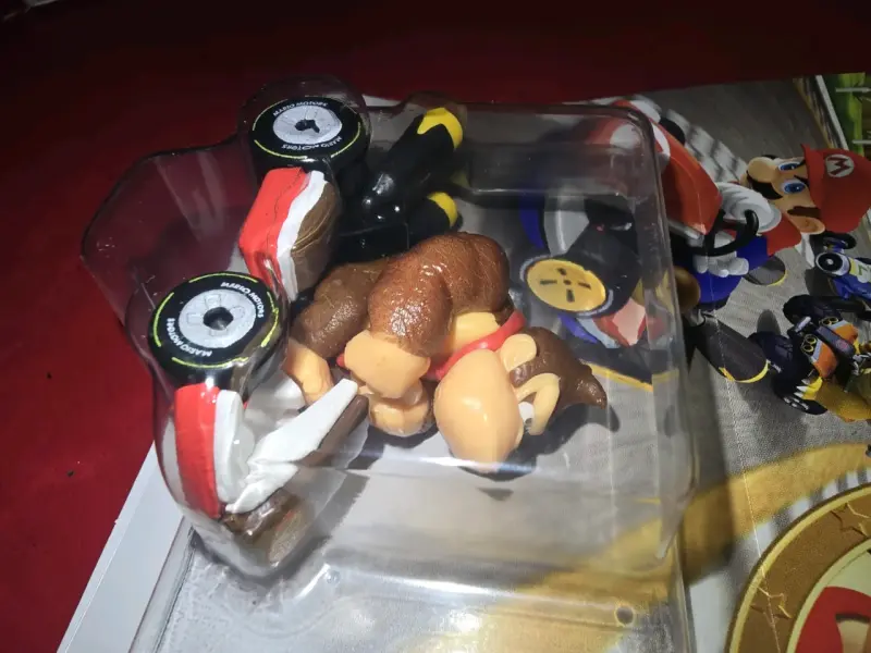 Figura Hot Wheels Mario Kart Donkey Kong Esc 1:64 - 5