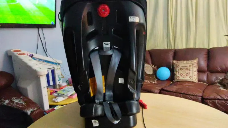 Silla de Auto Bebesit Negra para Niños - 3