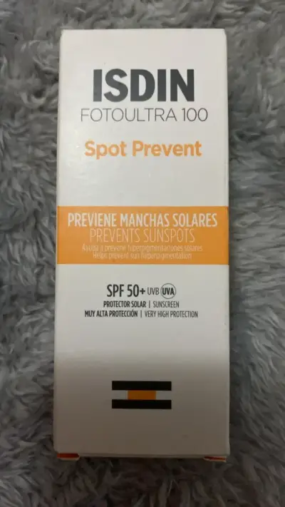 Protector Solar ISDIN FotoUltra 100 SPF 50+ - miniatura 1