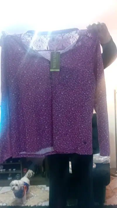 Blusa morada de encaje para mujer - miniatura 1