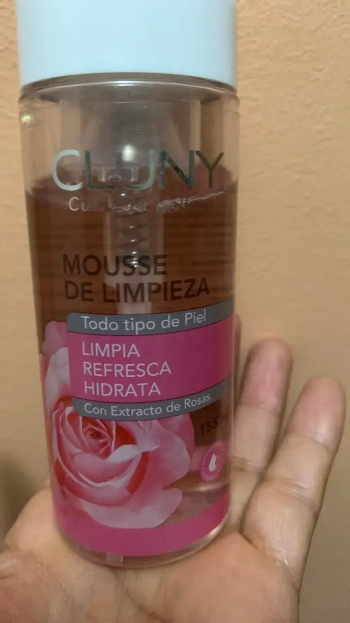 Mousse de Limpieza Facial Cluny con Extracto de Rosas - 2