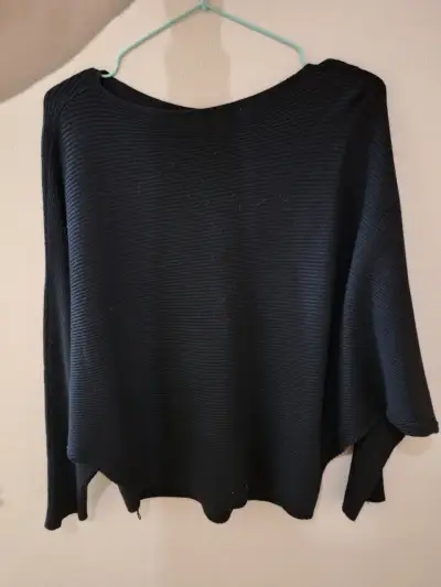 Suéter negro de punto para mujer - miniatura 1
