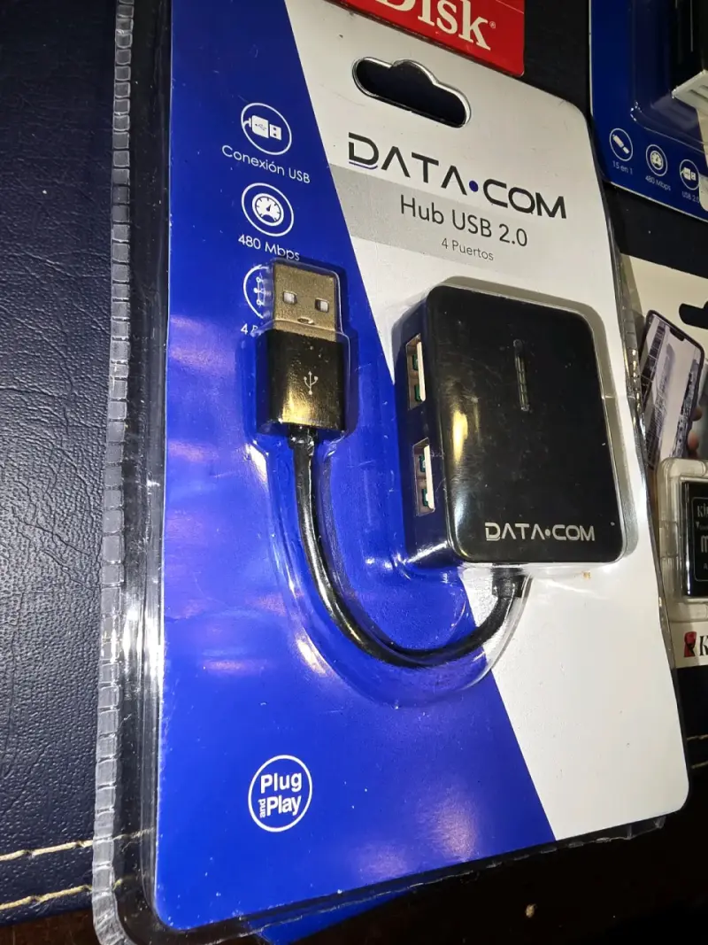 Set 1 Memory Kingston 64GB + 1 Pendrive Sandisk 32 - 6