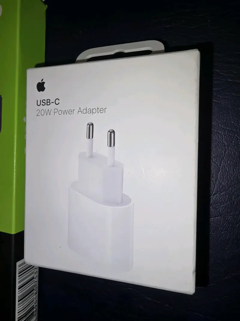 Kit Cable Faster USB-C y Cargador Blanco 20W - 5