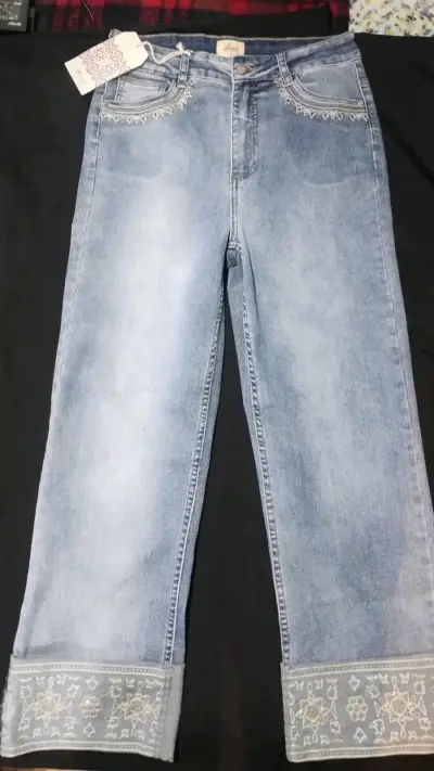 Jeans de mujer marca ALMA bordado - miniatura 1