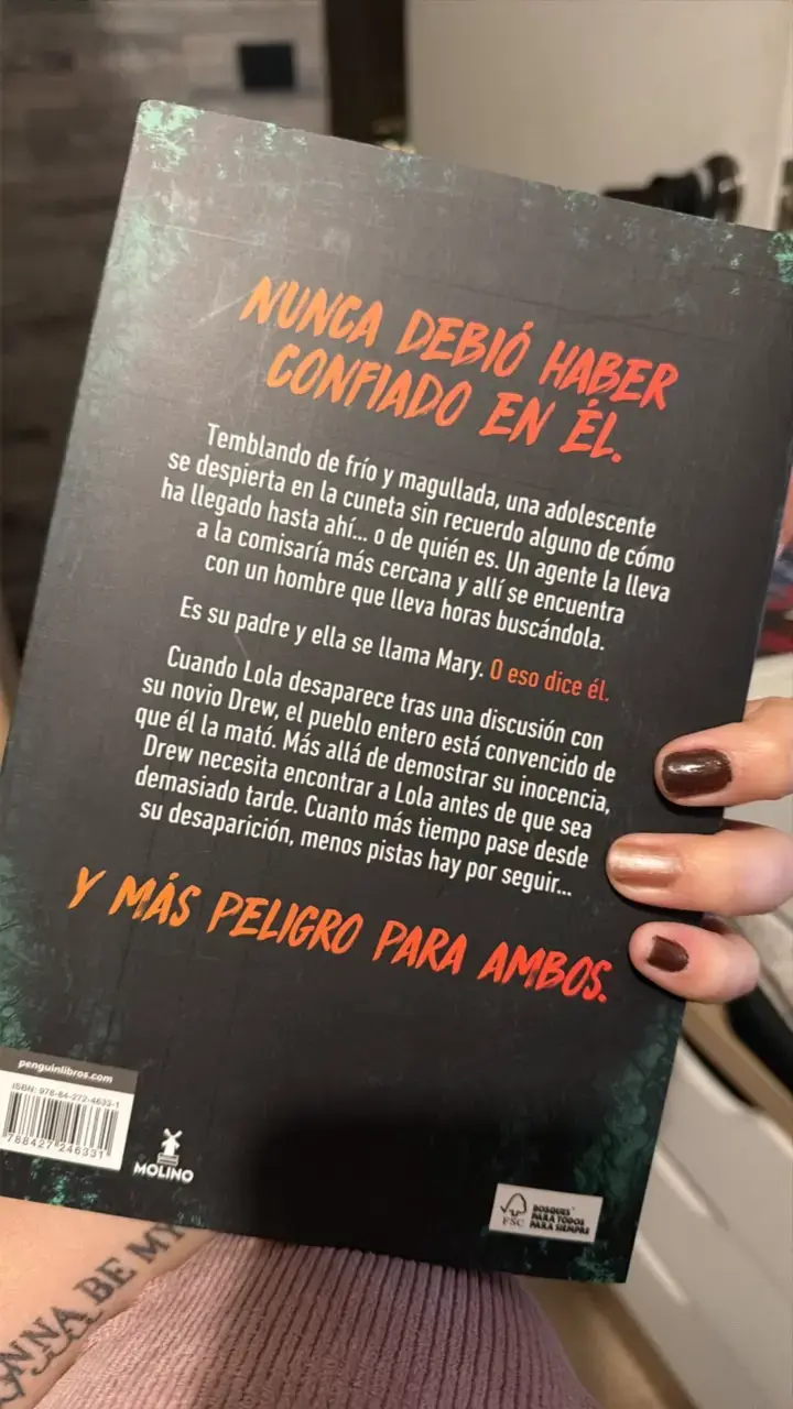 Libro 'Ese No Es Mi Nombre' de Megan Lally - 2