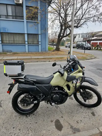 Moto Kawasaki KLR 650 Adventure Verde - miniatura 4