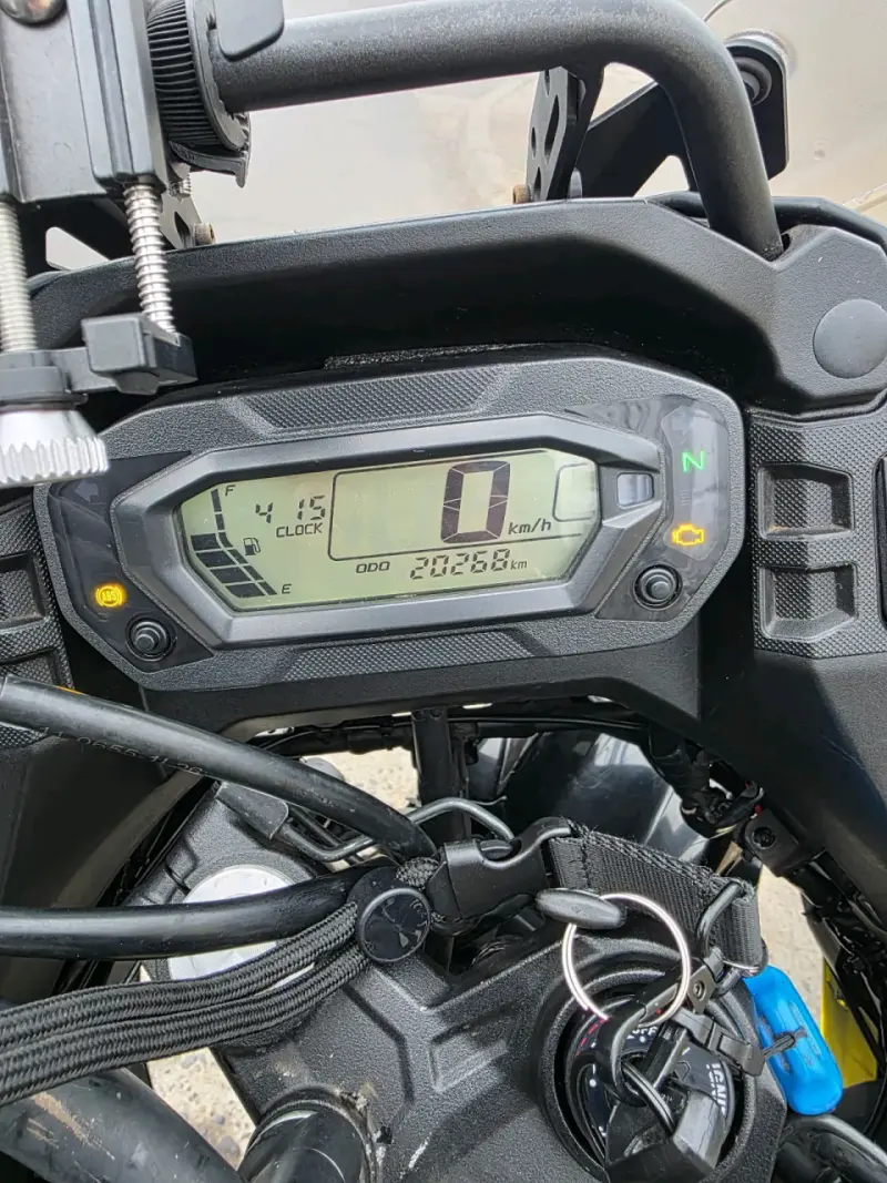 Moto Kawasaki KLR 650 Adventure Verde - 5