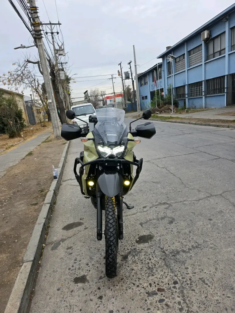 Moto Kawasaki KLR 650 Adventure Verde - 6