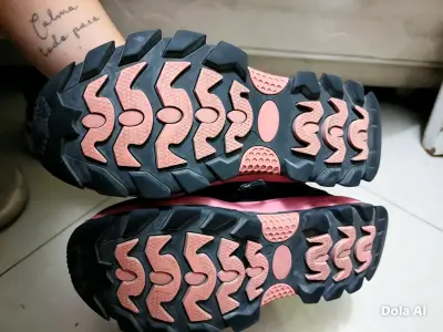 Zapatos de seguridad negras y rosadas para mujer - miniatura 2