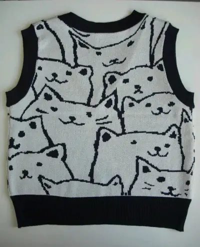 Chaleco sin mangas con diseño de gatos - miniatura 4