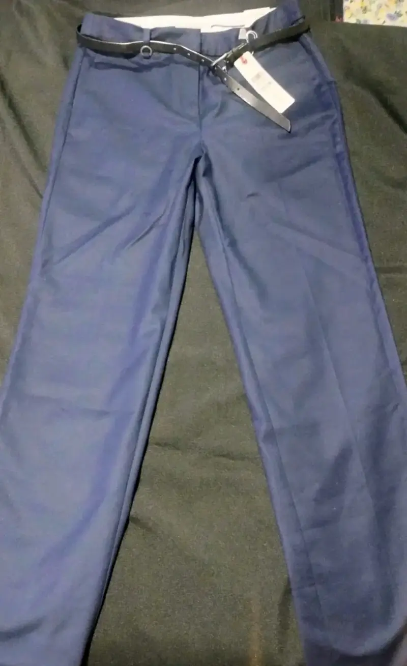 Pantalón de vestir azul con cinturón - 2