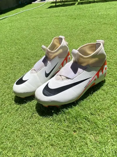 Botines de fútbol Nike Air Zoom blancos y rojos - miniatura 2