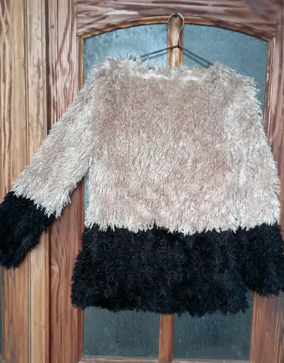 Chaqueta de peluche bicolor beige y negro - miniatura 3