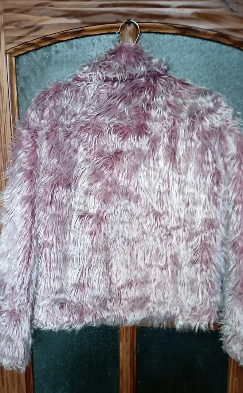 Chaqueta de piel sintética rosada para mujer - 3