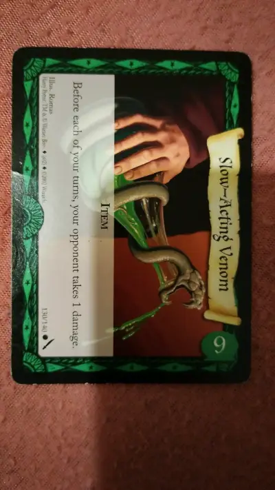 Carta de juego Harry Potter Slow-Acting Venom - miniatura 1
