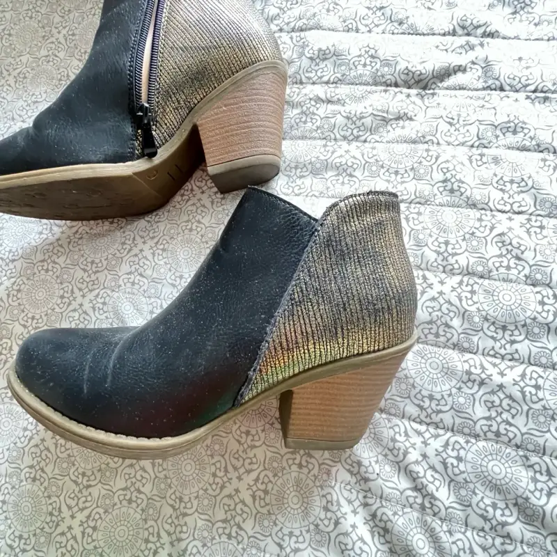 Botines negro con tacón medio - 4