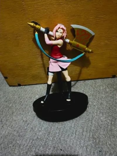 Figura de acción Sakura con hacha - miniatura 1