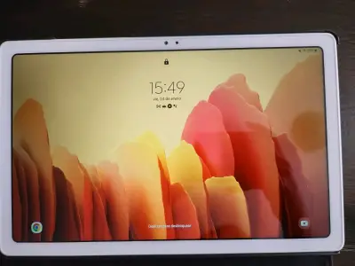 Tablet Samsung Galaxy Tab A7 en buen estado - miniatura 1