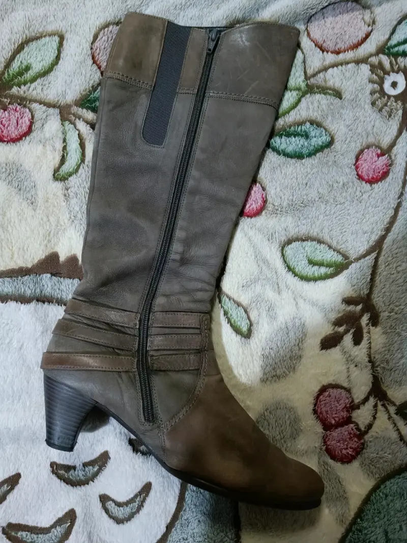 Botas de cuero marrón con tacón Gabor - 5