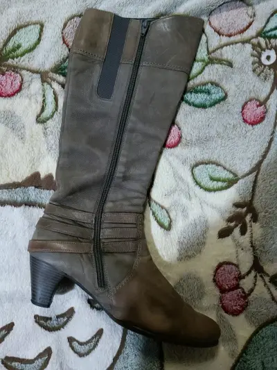 Botas de cuero marrón con tacón Gabor - miniatura 5