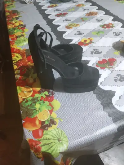 Zapatos de Tacón Alto Negros Andarina - miniatura 1