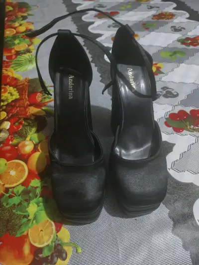 Zapatos de Tacón Alto Negros Andarina - miniatura 2