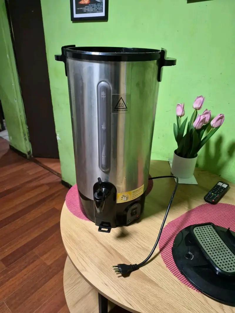 Calentador de agua eléctrico de acero inoxidable - 1