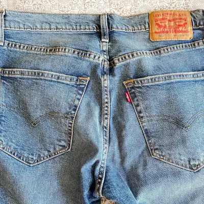 Jeans Levi's 502 Talla 32 Azul Clásico - miniatura 3
