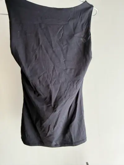 Polera sin mangas negra Zara - miniatura 2