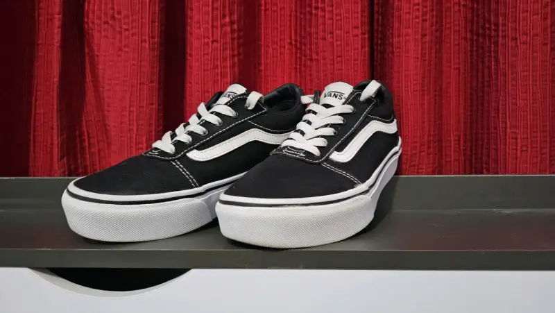 Zapatillas Vans negras clásicas unisex - 5