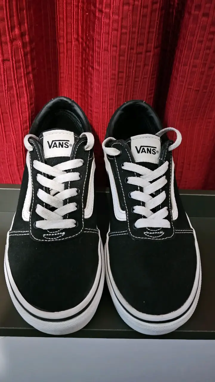 Zapatillas Vans negras clásicas unisex - 6