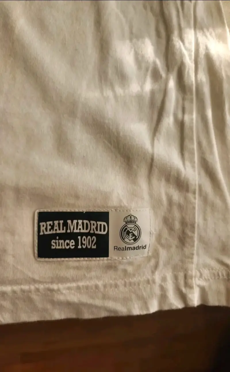Polera Real Madrid blanca talla L - 3