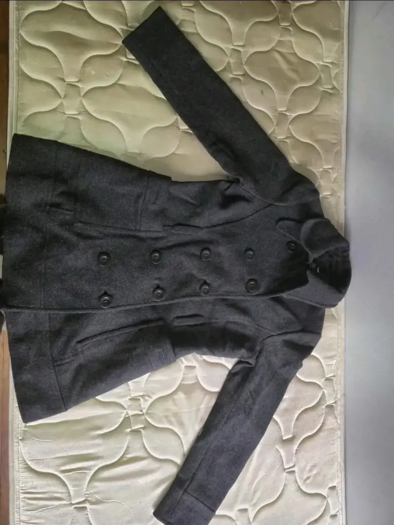 Abrigo gris oscuro H&M para mujer - 1