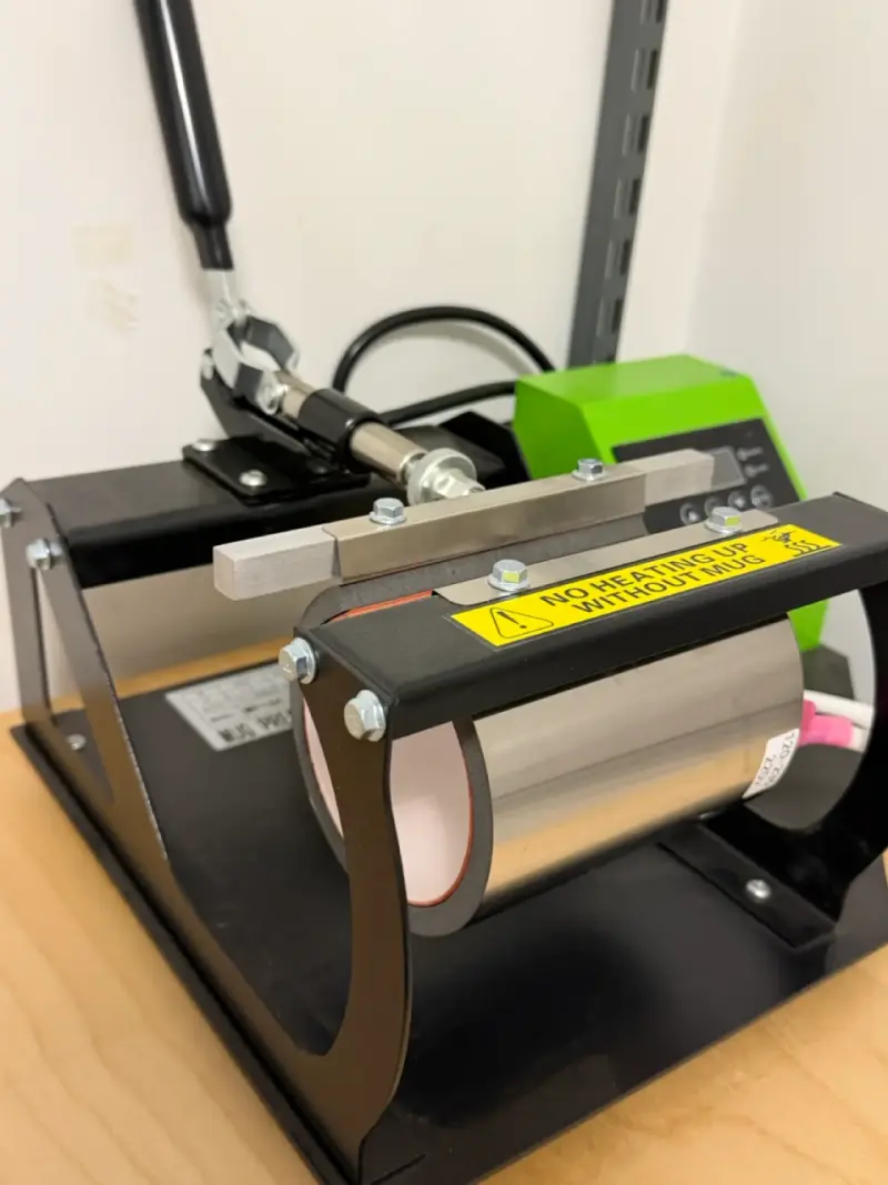 Prensa térmica para tazas con control digital
