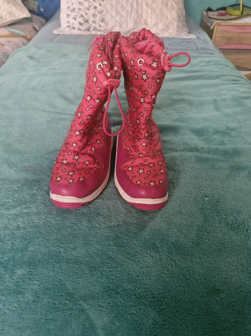 Botas de nieve para niña color rosa con estrellas - 2