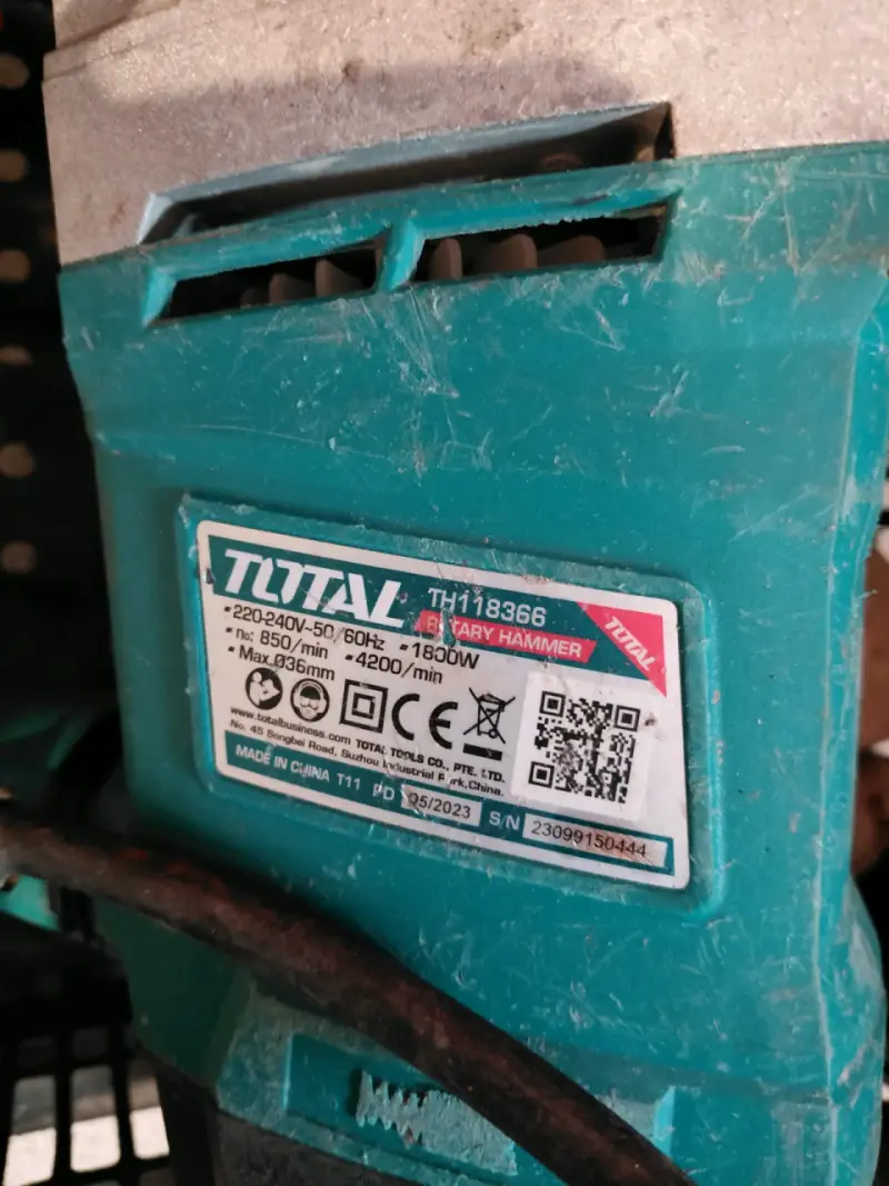 Martillo Demoledor Total Industrial 1800W - 5