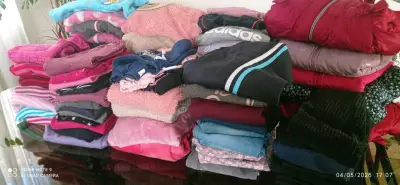 Lote de ropa infantil variada en buen estado - miniatura 6
