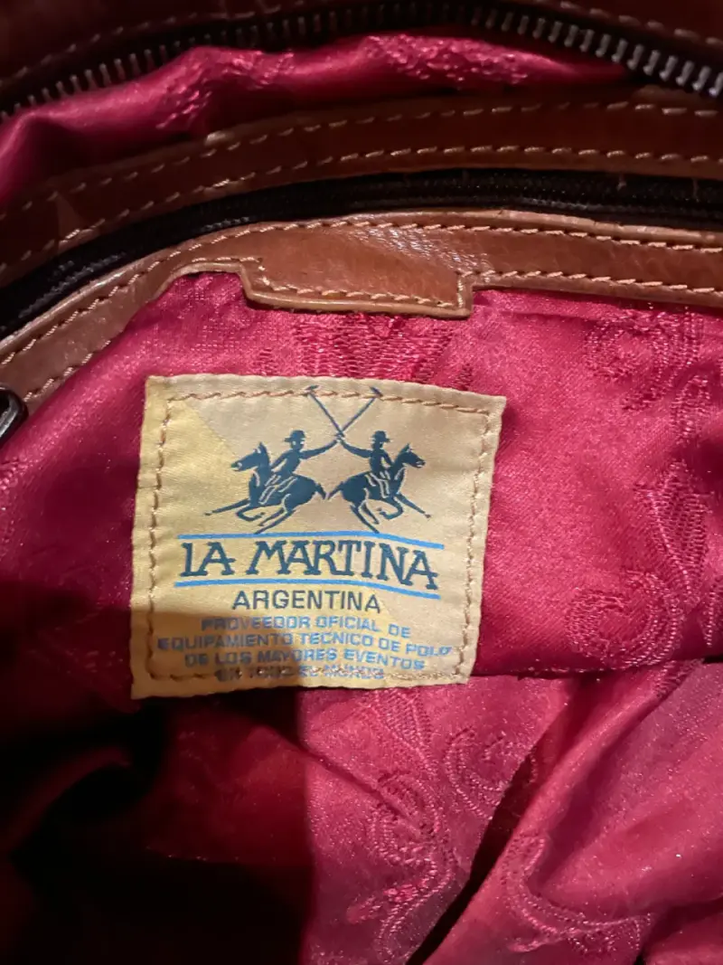 Bolso de cuero marrón La Martina con detalles metálicos - 6