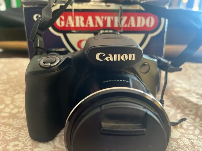 Cámara Canon PowerShot SX60 HS con accesorios - 1
