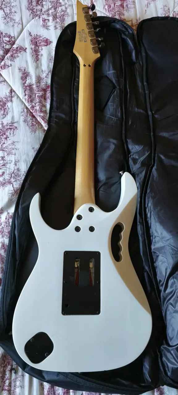 Guitarra eléctrica Ibanez JEM-JR primera gen - 3
