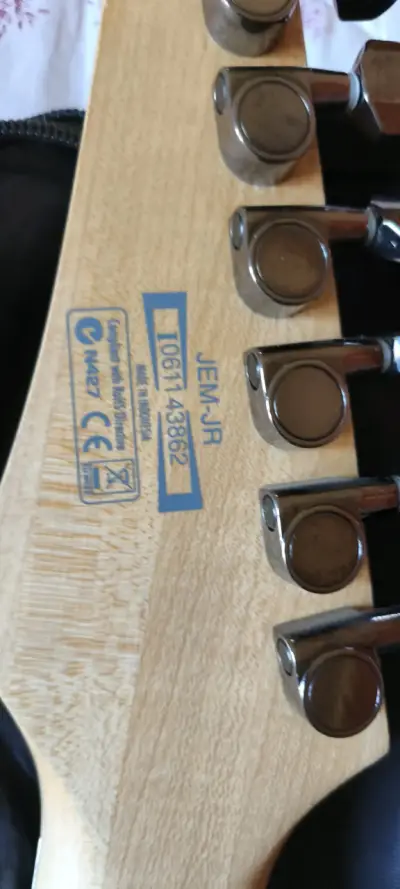Guitarra eléctrica Ibanez JEM-JR primera gen - miniatura 4