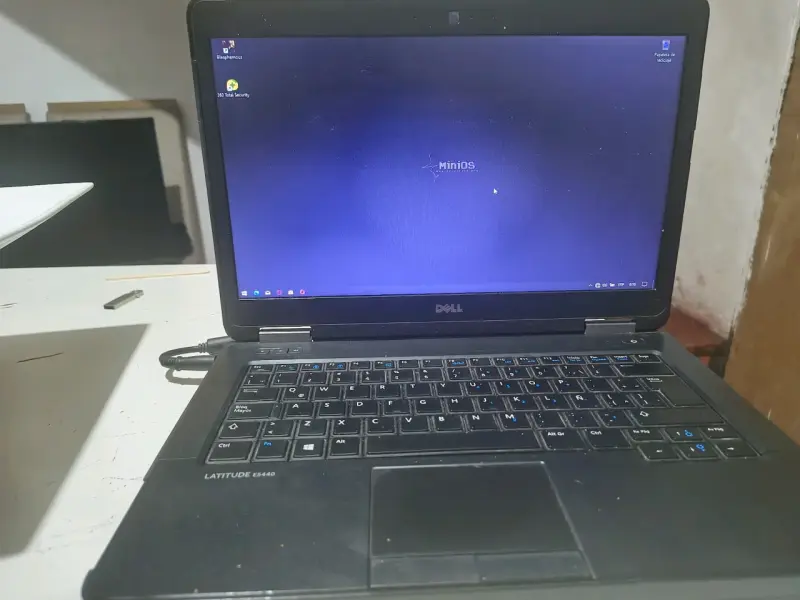 Laptop Dell Latitude E5440 con Intel Core i5