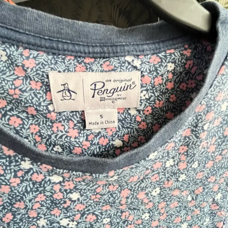 Polera estampada floral Penguin para hombre - 3