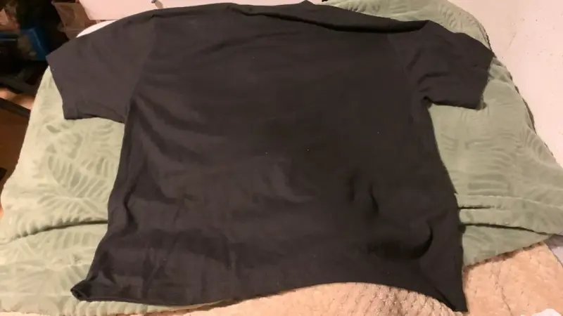 Polera Negra Mdf Limited oversized  para Hombre - 3