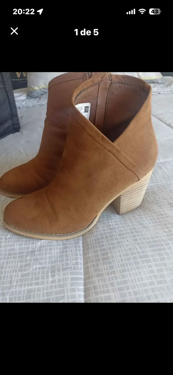 Botines de tacón alto color camel talla 39