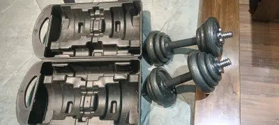 Set de mancuernas ajustables con estuche - miniatura 1