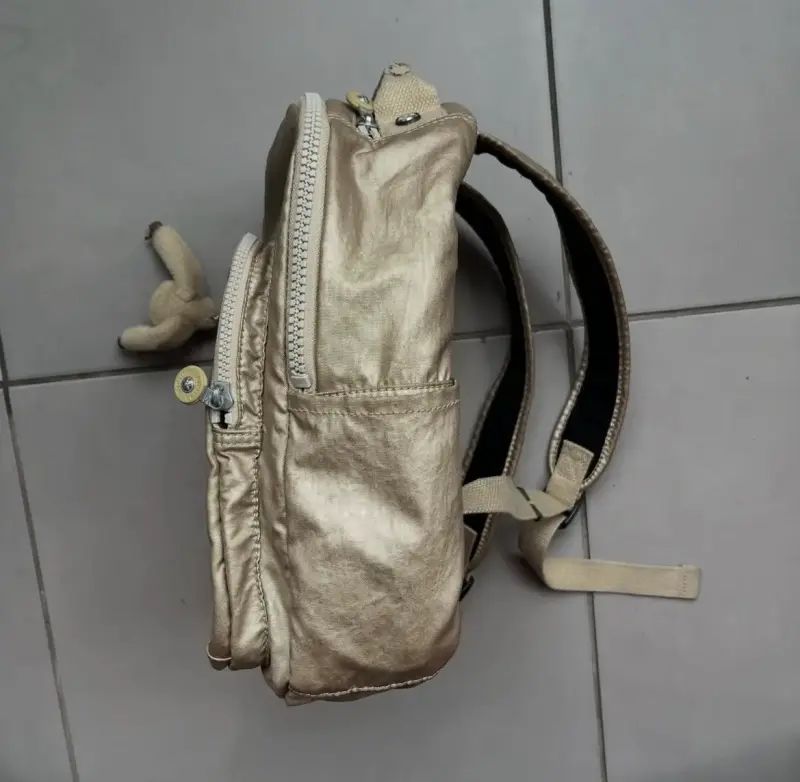 Mochila dorada Kipling/Modelo Seoul S - 4