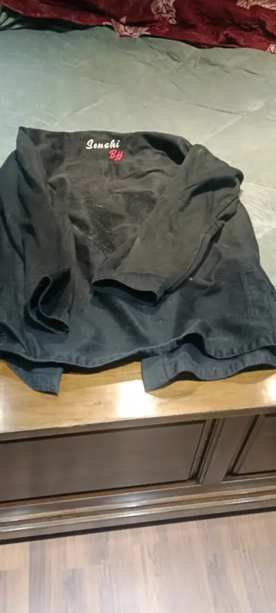 Kimono de Jiu Jitsu Senchi BJJ negro - miniatura 1