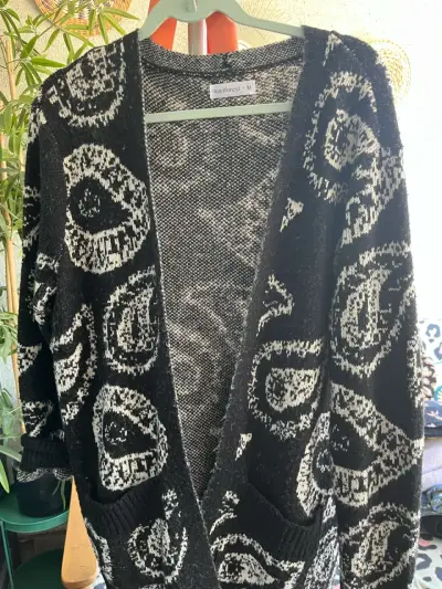 Cárdigan negro con diseño Rainforest talla M - miniatura 4
